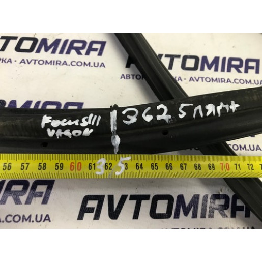 Уплотнитель крышки багажника 3625мм Ford Focus 3 Wagon 2011-2017 1765965